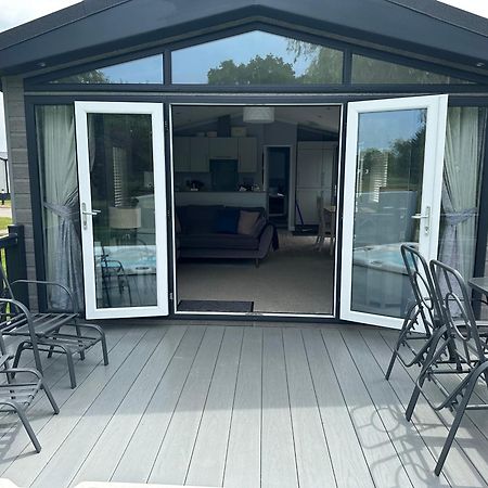Orchard View Lodge Woodhall Spa Exterior photo